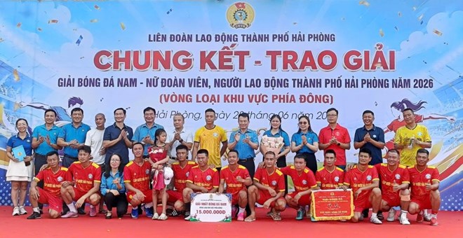 Bế mạc giải bóng đá nam - nữ đoàn viên, người lao động TP Hải Phòng khu vực phía Đông