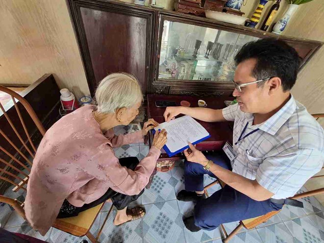 Mang dịch vụ công đến tận nhà phục vụ người dân ở Hải Phòng
